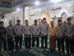Kapolda Sulsel Bersama PJU Gelar Shalat Subuh Berjamaah di Sejumlah Masjid di Kota Makassar